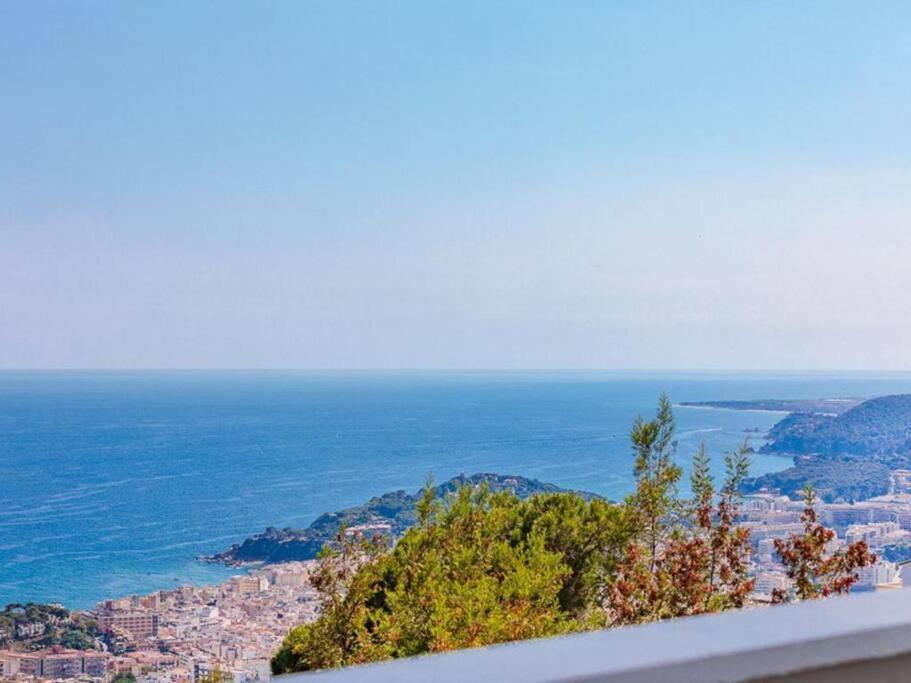 Villa Blanca Lloret de Mar Exteriör bild