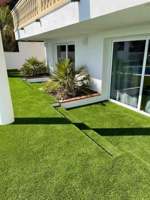 Villa Blanca Lloret de Mar Exteriör bild